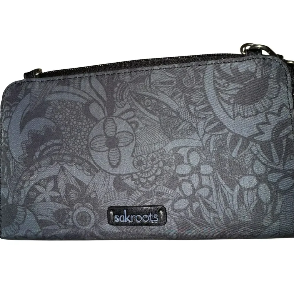 Sakroots Paisley Floral Zip Wallet Ecotwill‎ Corin Flap Black Neutral Wristlet
